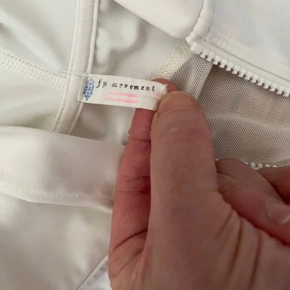 FREE PEOPLE FP Movement Romance Me Hoodie Jacket - Picture 4 of 10